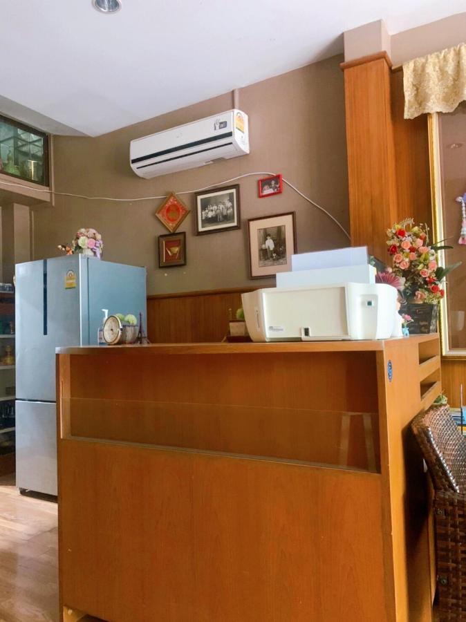 Ying Hostel Bangkok Zewnętrze zdjęcie